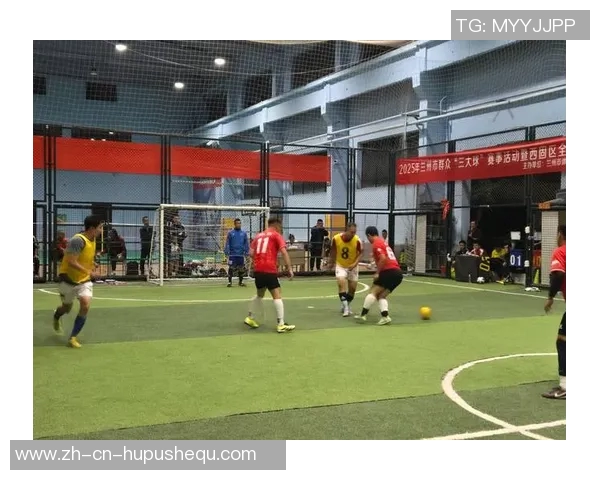 沉浸式足球网络游戏体验带你领略真实赛场的激情与策略